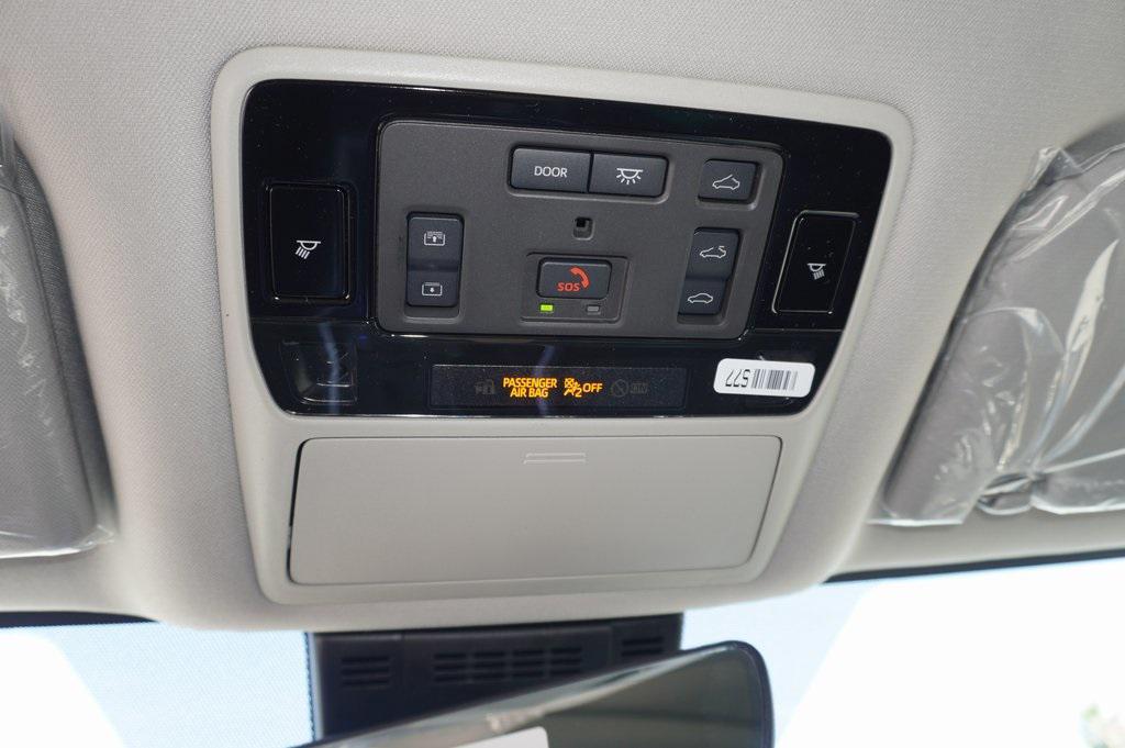 new 2026 Toyota Grand Highlander Hybrid car, priced at $50,726