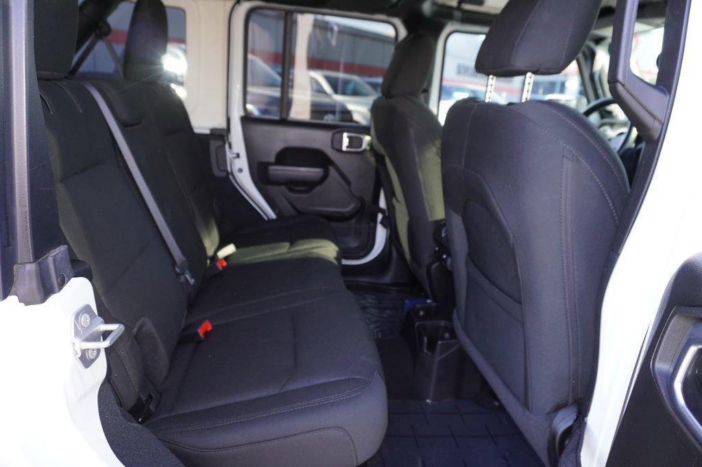 used 2022 Jeep Wrangler Unlimited car, priced at $27,400