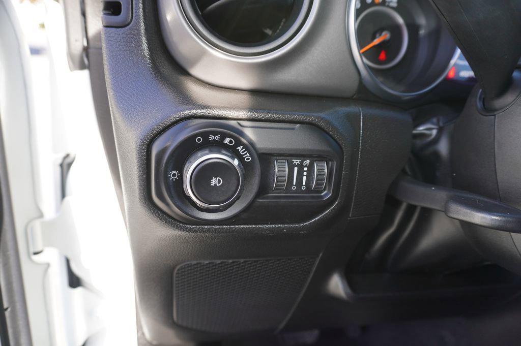 used 2022 Jeep Wrangler Unlimited car, priced at $27,400