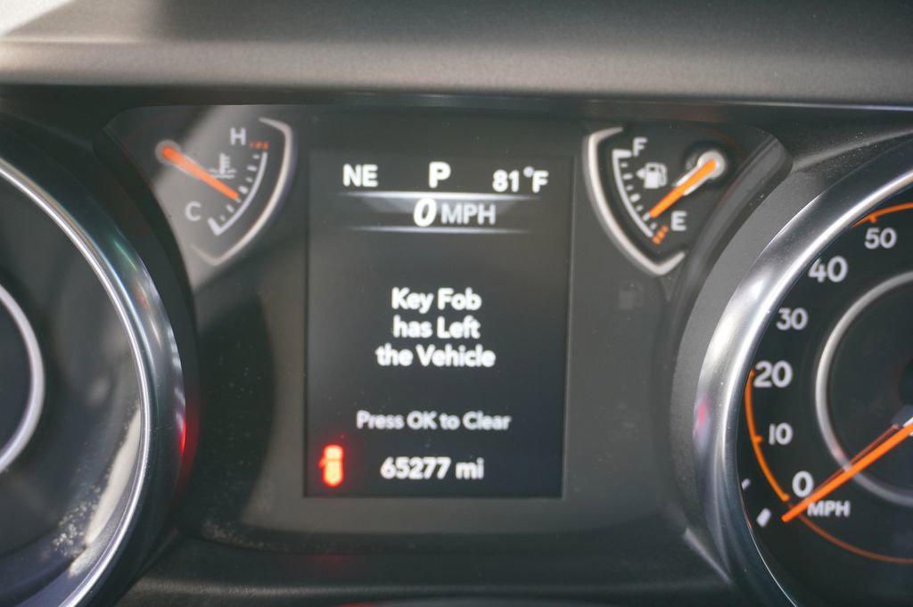 used 2022 Jeep Wrangler Unlimited car, priced at $27,400