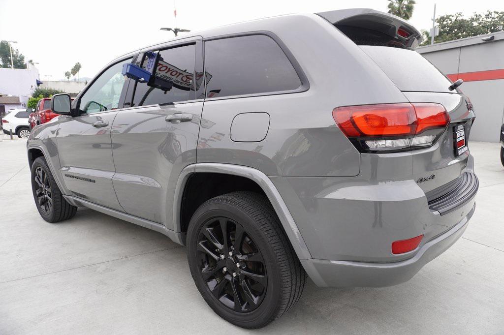 used 2022 Jeep Grand Cherokee car, priced at $30,400