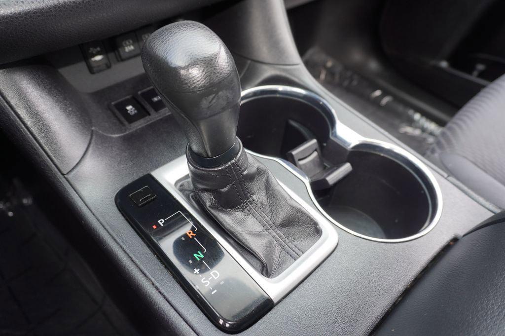 used 2019 Toyota Highlander car, priced at $21,900