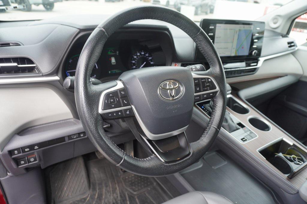 used 2022 Toyota Sienna car, priced at $34,700