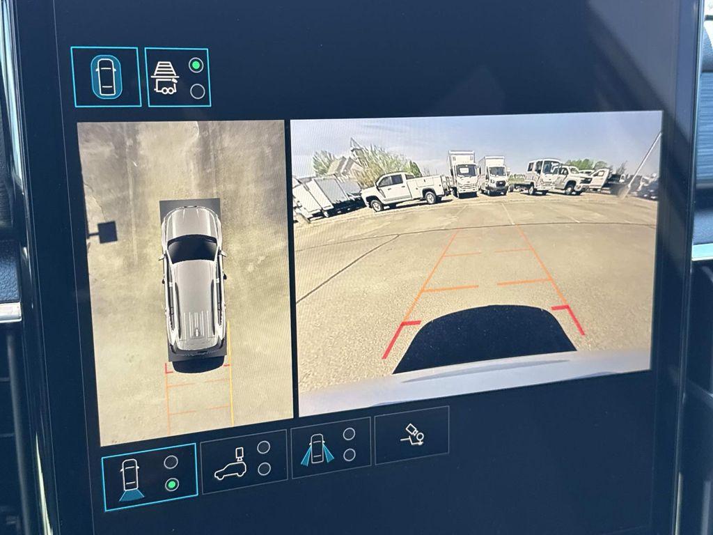 used 2025 GMC Acadia car, priced at $34,997