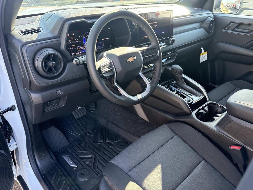 new 2026 Chevrolet Colorado car, priced at $38,600