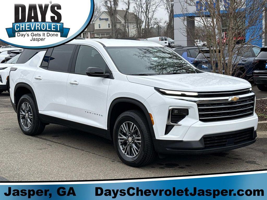 new 2026 Chevrolet Traverse car, priced at $39,900