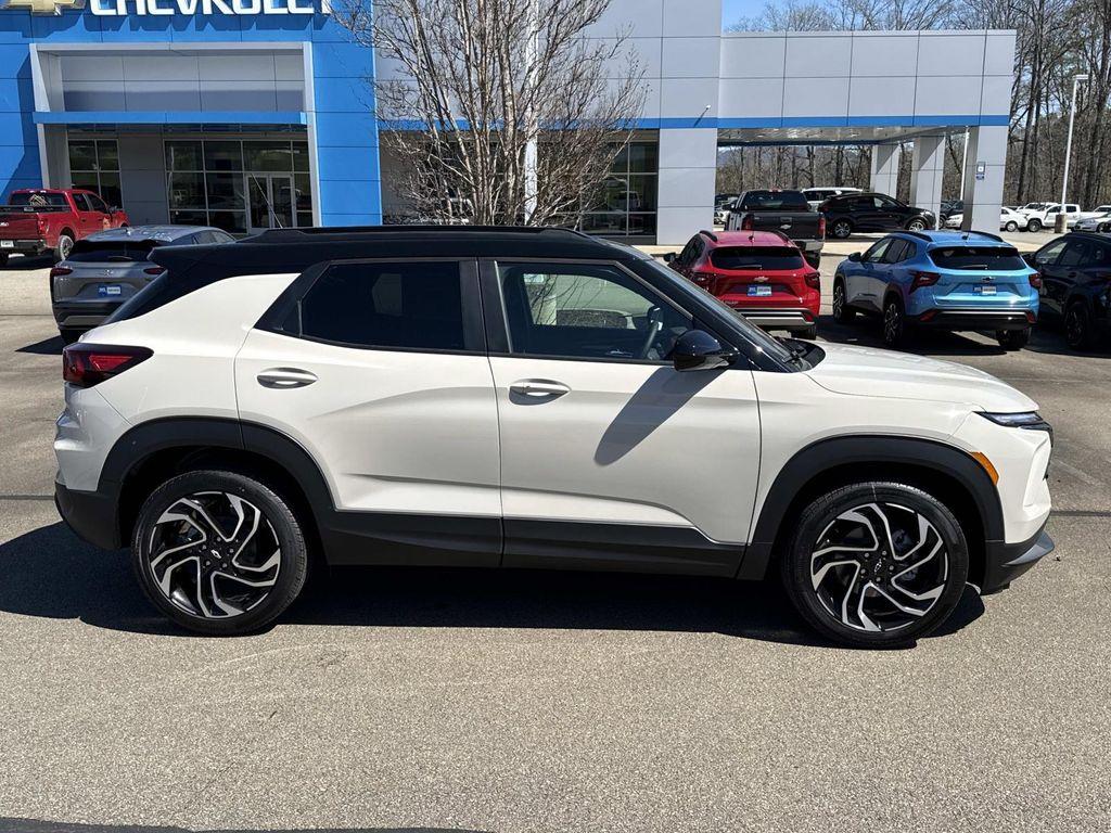 new 2026 Chevrolet TrailBlazer car, priced at $31,285