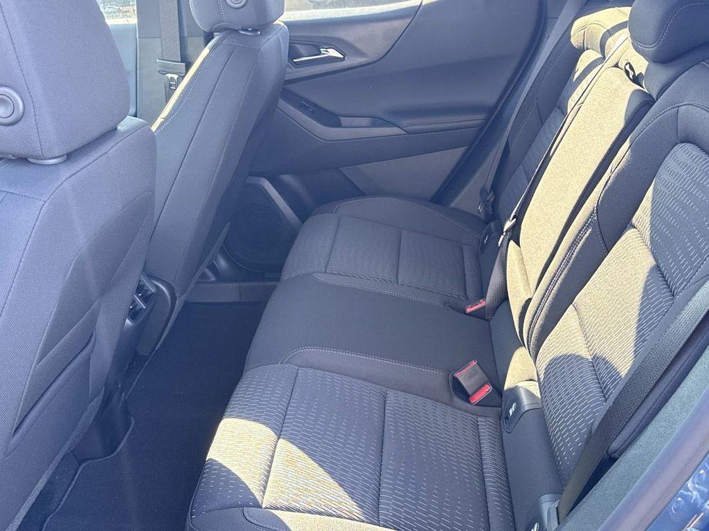 new 2026 Chevrolet Equinox car, priced at $30,820