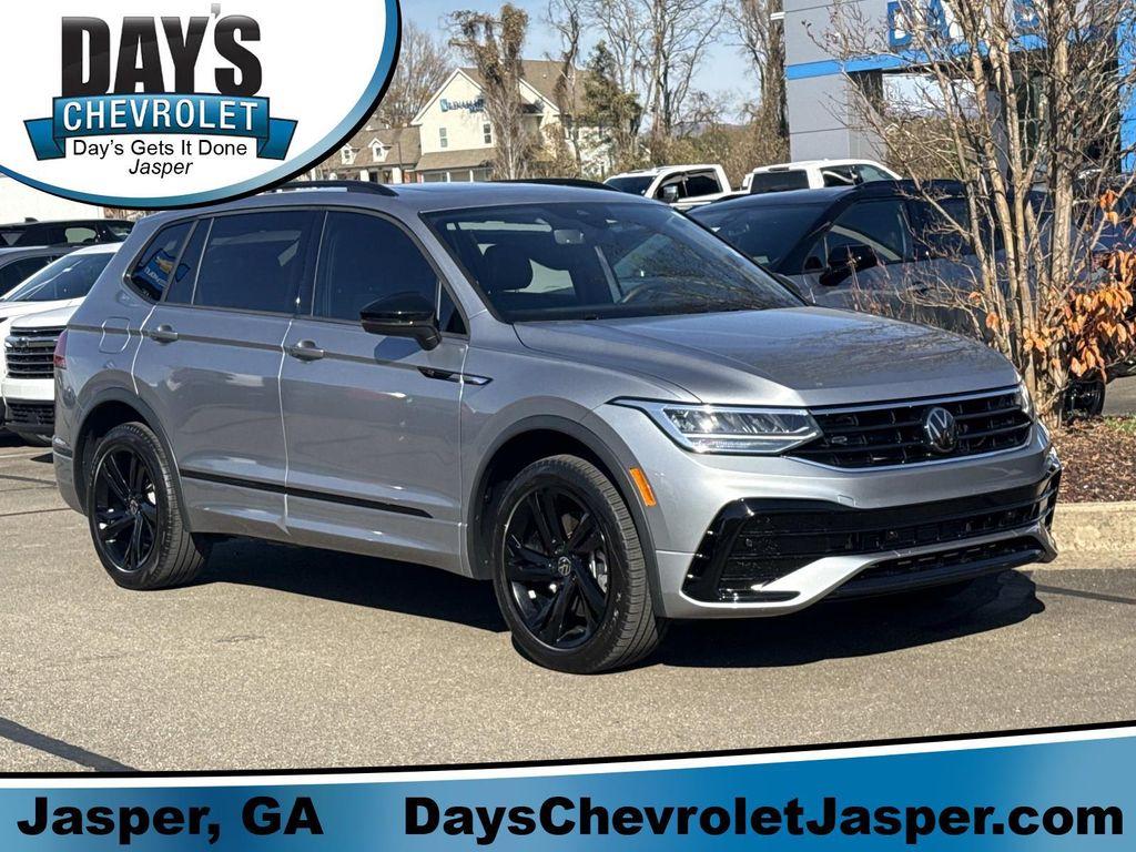 used 2024 Volkswagen Tiguan car, priced at $25,997
