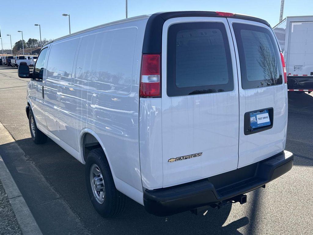 new 2025 Chevrolet Silverado 3500 car, priced at $76,995