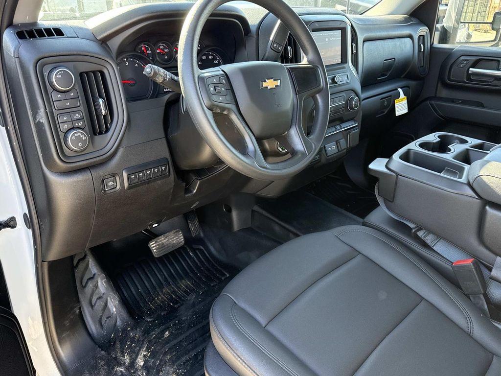 new 2025 Chevrolet Silverado 3500 car, priced at $71,995