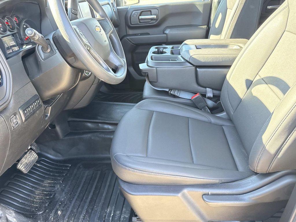 new 2025 Chevrolet Silverado 3500 car, priced at $71,995