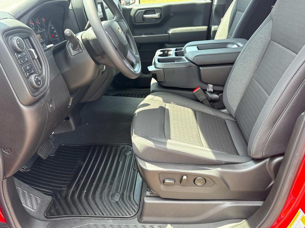 new 2025 Chevrolet Silverado 1500 car, priced at $47,150