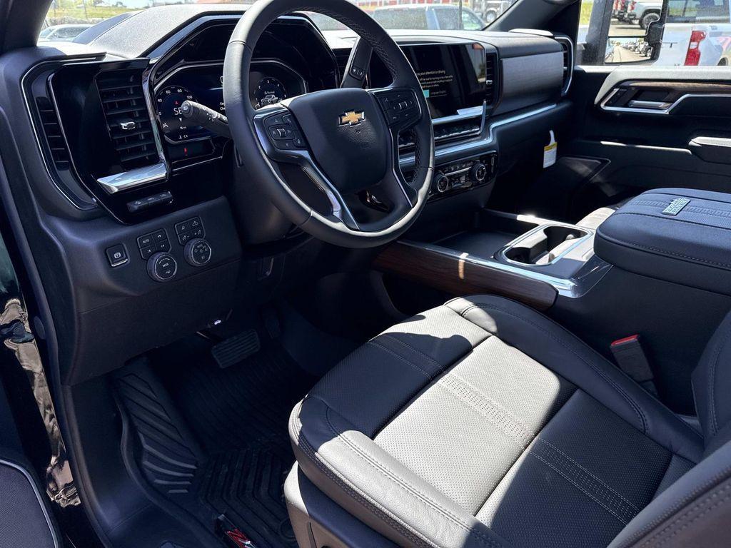 new 2026 Chevrolet Silverado 2500 car, priced at $83,300