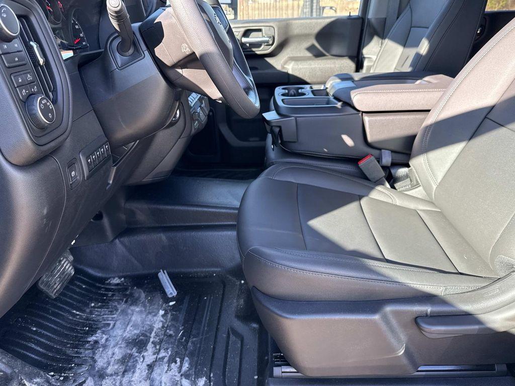 new 2025 Chevrolet Silverado 3500 car, priced at $71,995