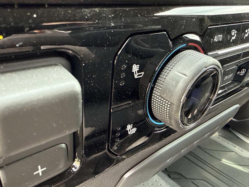 new 2026 Chevrolet Silverado 3500 car, priced at $83,995