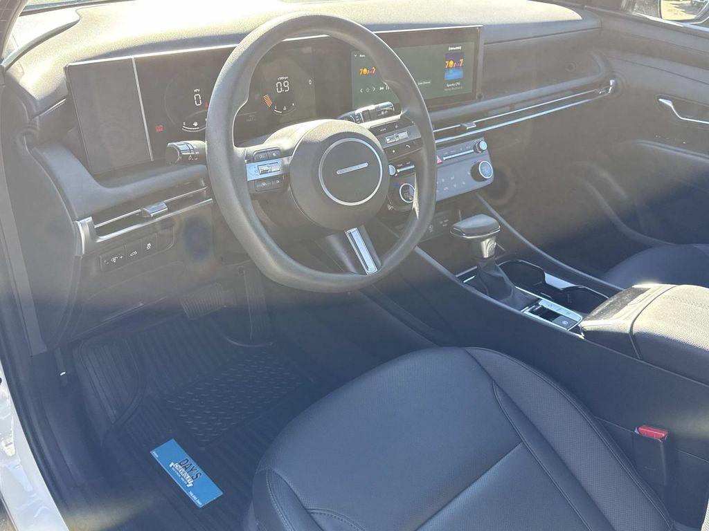 used 2025 Hyundai SANTA CRUZ car, priced at $28,597