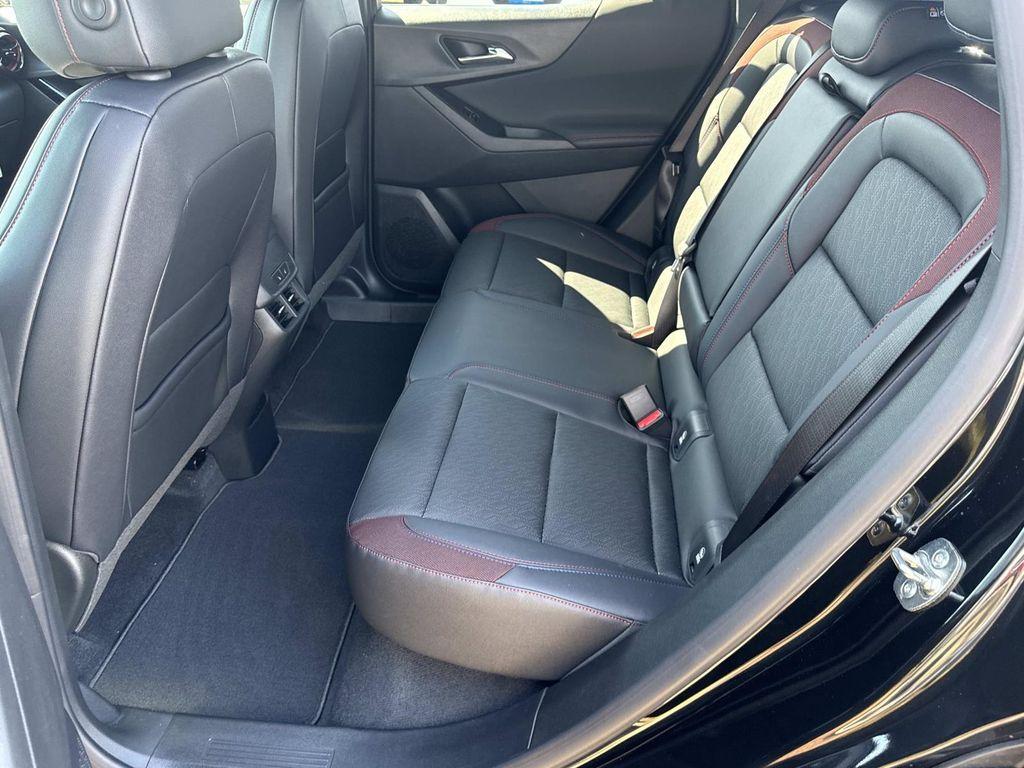 new 2026 Chevrolet Equinox car, priced at $33,900