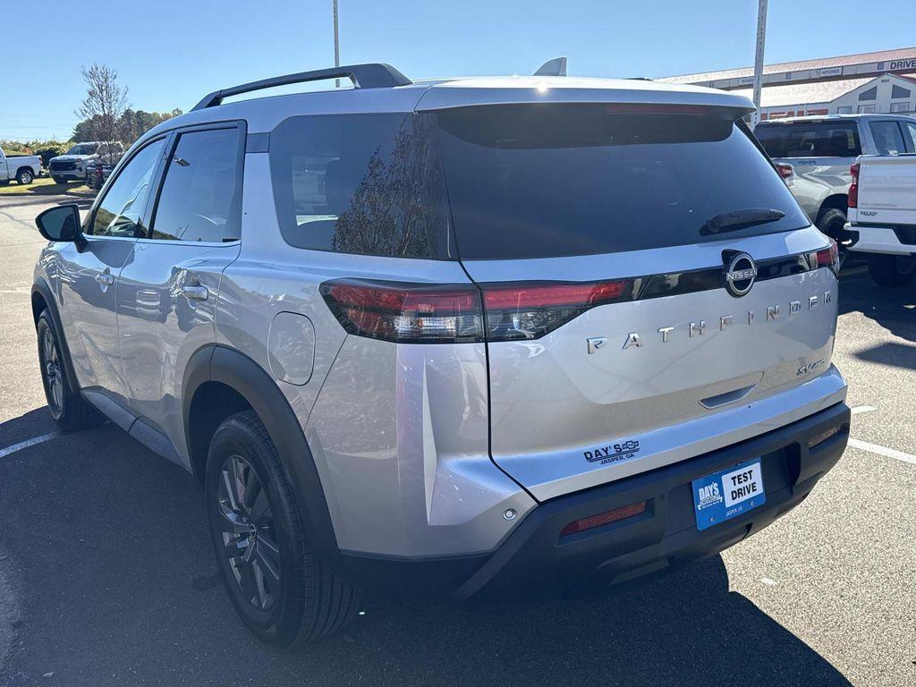 used 2024 Nissan Pathfinder car, priced at $30,997