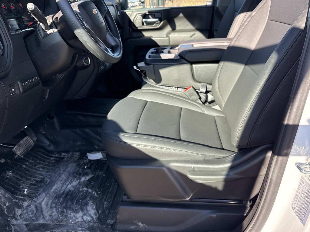 new 2025 Chevrolet Silverado 3500 car, priced at $71,995