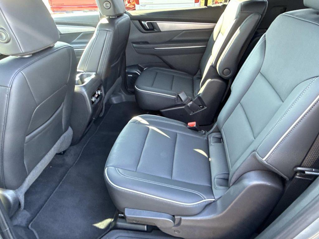 used 2025 Buick Enclave car, priced at $35,997