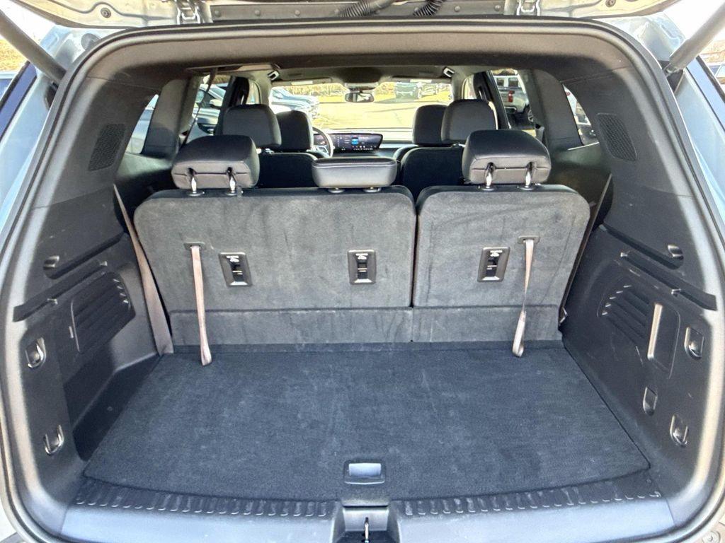 used 2025 Buick Enclave car, priced at $35,997