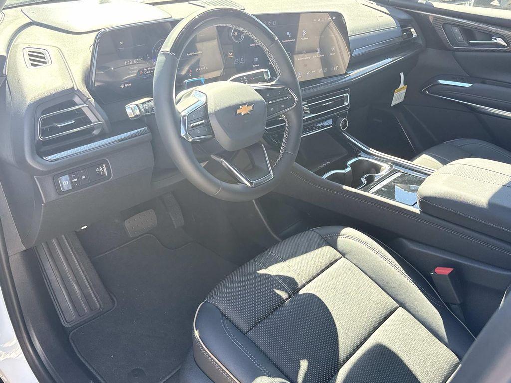 new 2026 Chevrolet Traverse car, priced at $55,490