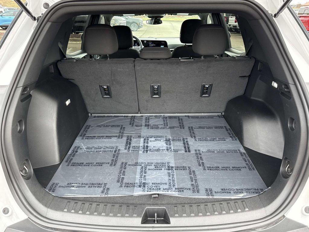 used 2025 Chevrolet Equinox car, priced at $25,597