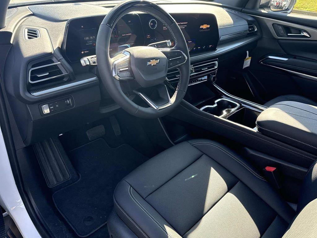 new 2026 Chevrolet Traverse car, priced at $47,895