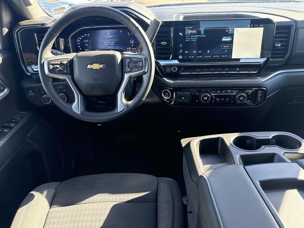 used 2025 Chevrolet Silverado 1500 car, priced at $39,997