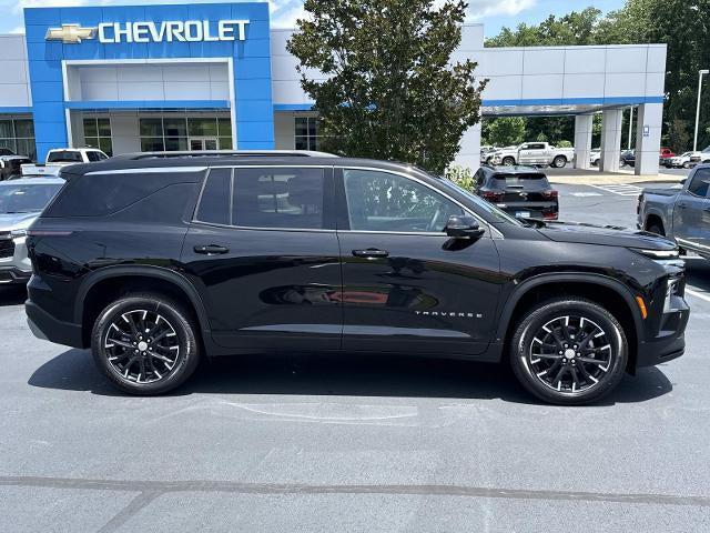new 2026 Chevrolet Traverse car, priced at $48,240