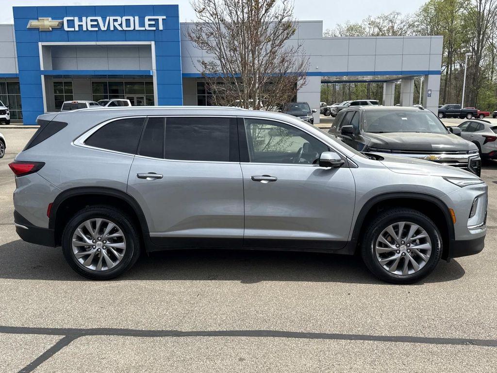 used 2025 Buick Enclave car, priced at $36,997