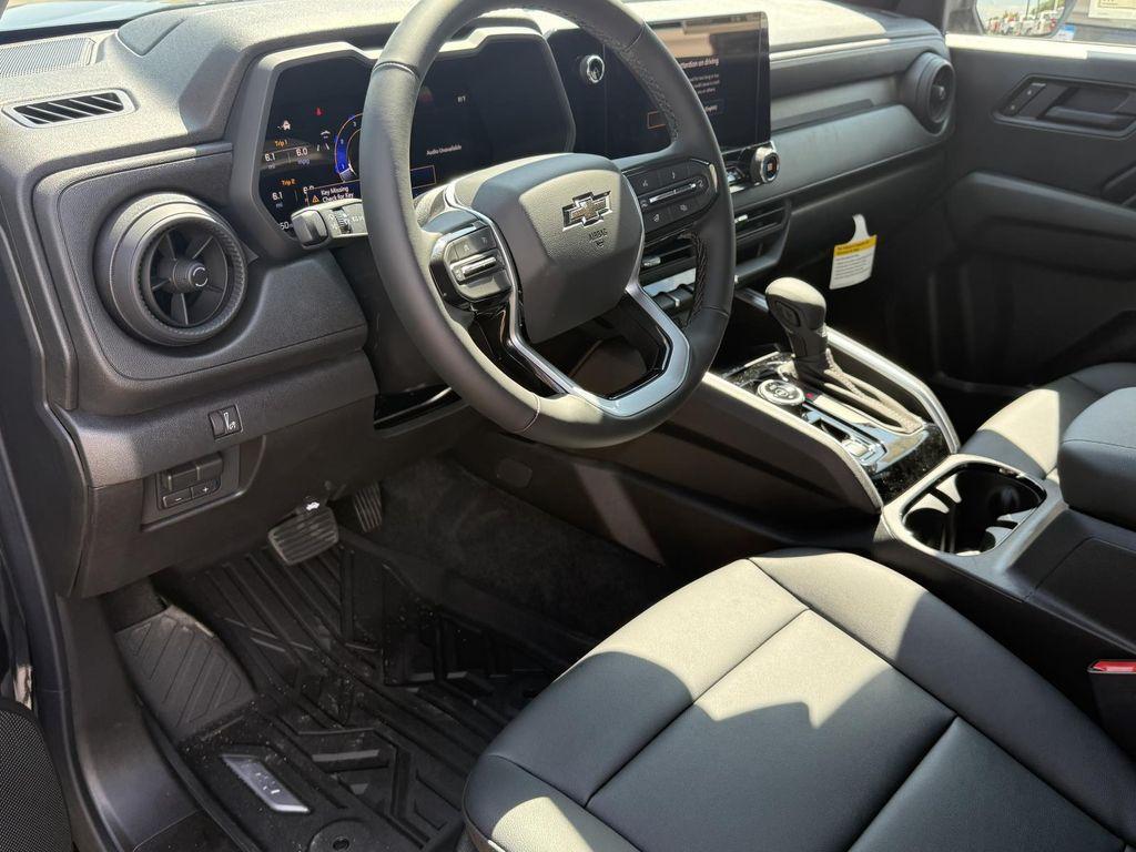 new 2026 Chevrolet Colorado car, priced at $43,900