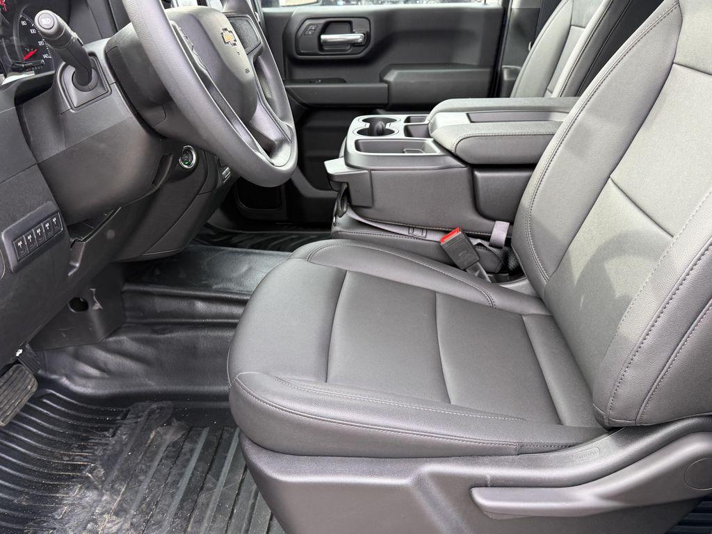 new 2025 Chevrolet Silverado 3500 car, priced at $76,995