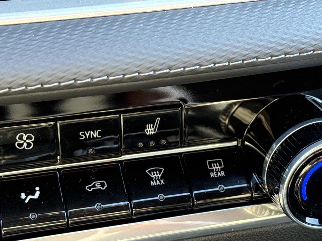 new 2026 Chevrolet Equinox car, priced at $31,900