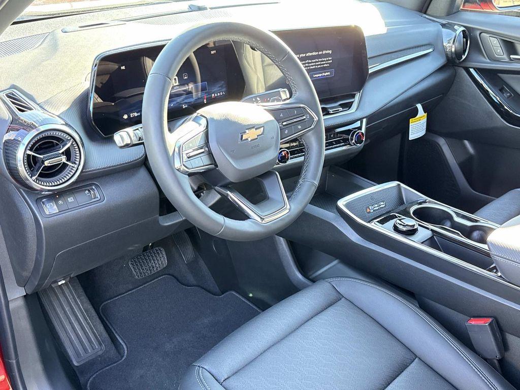 new 2026 Chevrolet Equinox car, priced at $31,900