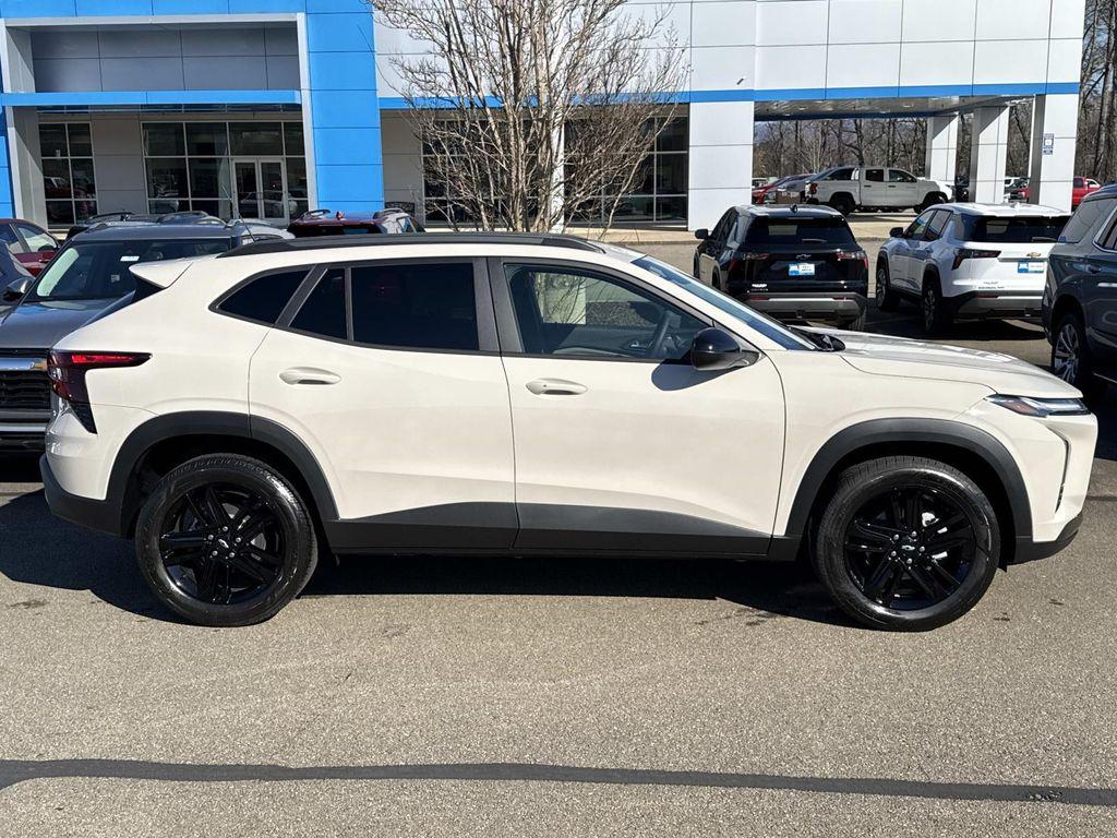 new 2026 Chevrolet Trax car, priced at $27,500