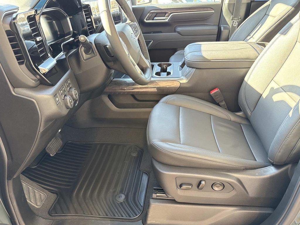 new 2026 Chevrolet Silverado 2500 car, priced at $79,500