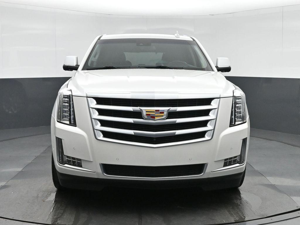 used 2018 Cadillac Escalade car, priced at $38,988