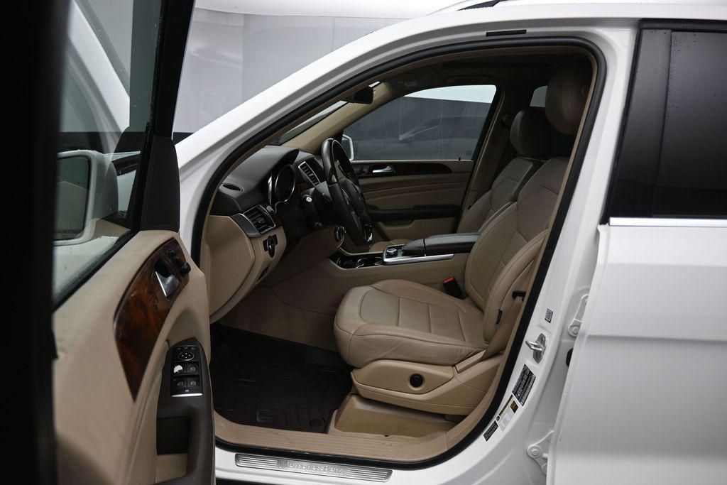 used 2015 Mercedes-Benz M-Class car, priced at $16,988