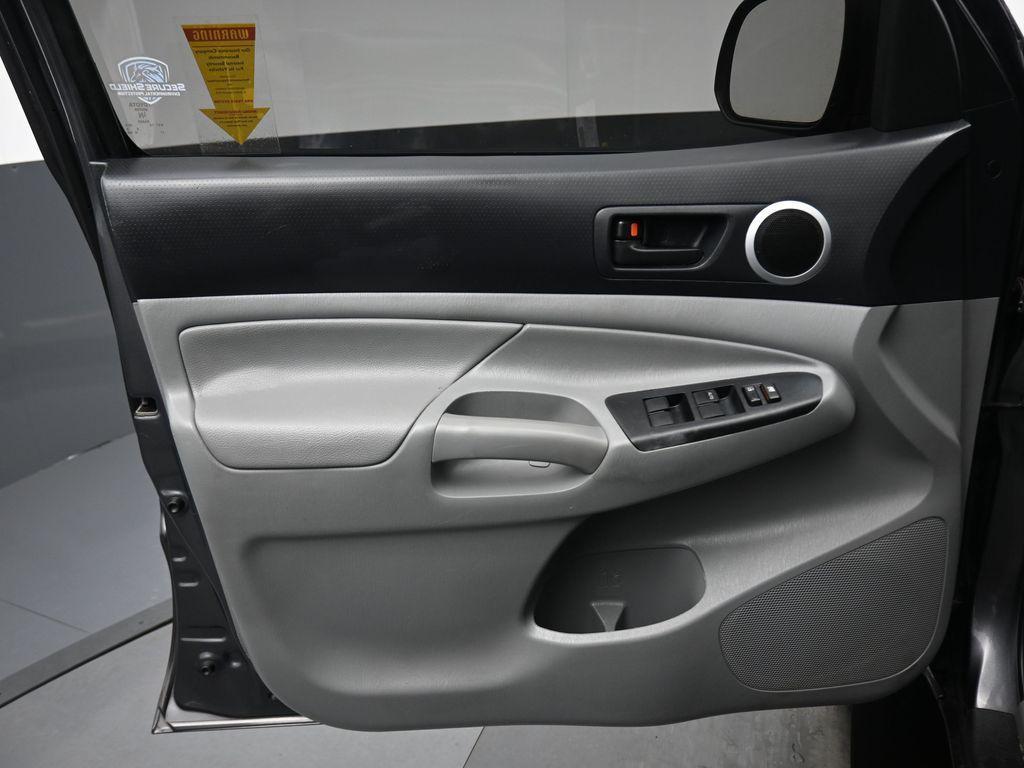 used 2014 Toyota Tacoma car, priced at $18,488