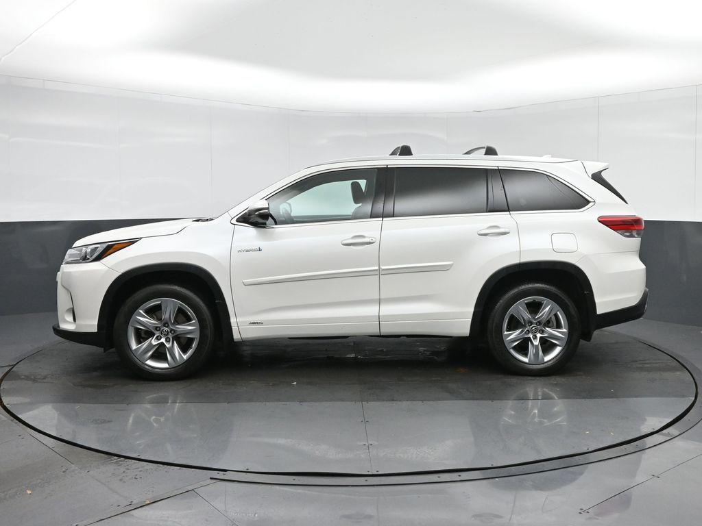 used 2017 Toyota Highlander Hybrid car, priced at $27,988