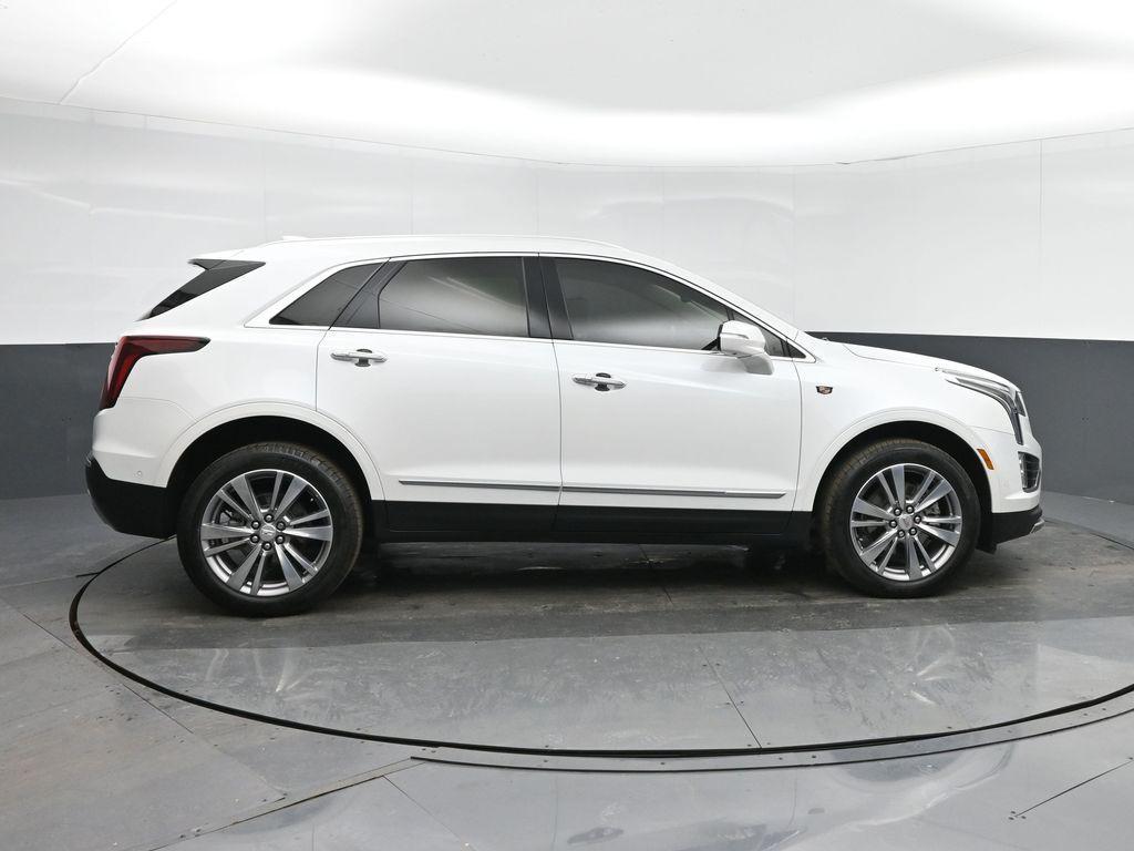 used 2024 Cadillac XT5 car, priced at $34,999