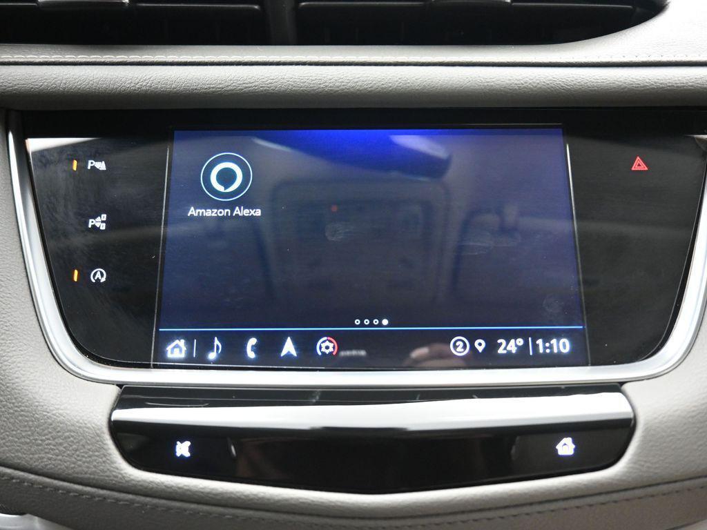 used 2024 Cadillac XT5 car, priced at $34,999