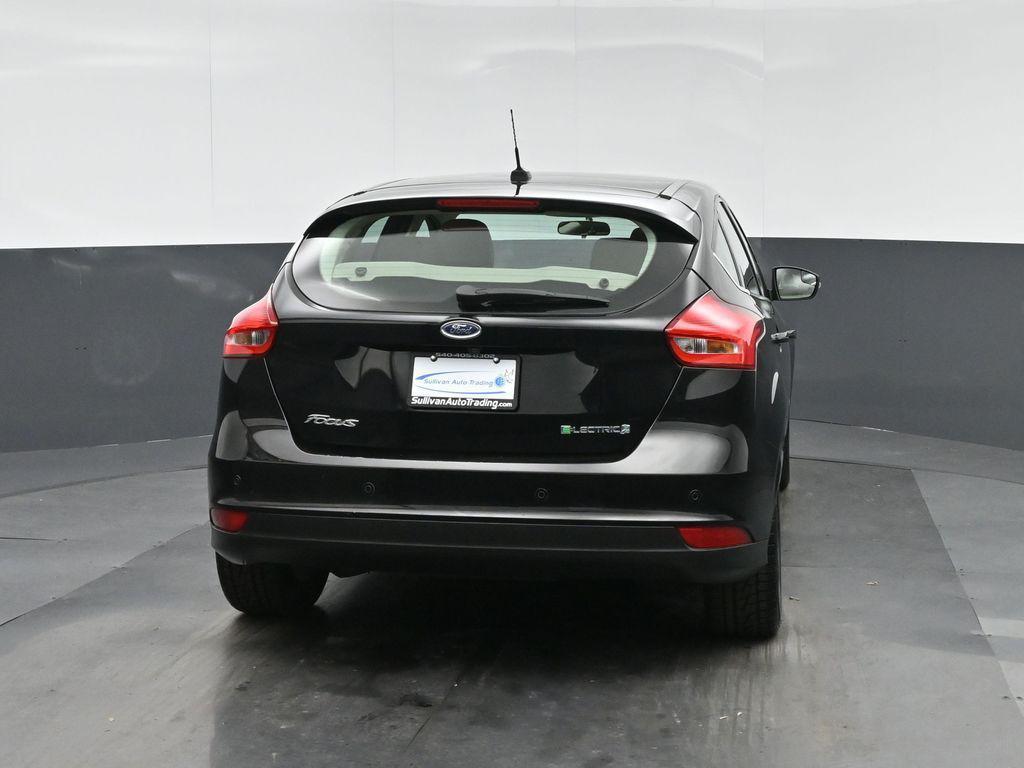 used 2016 Ford Focus car, priced at $9,999