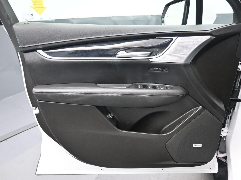 used 2024 Cadillac XT5 car, priced at $38,588