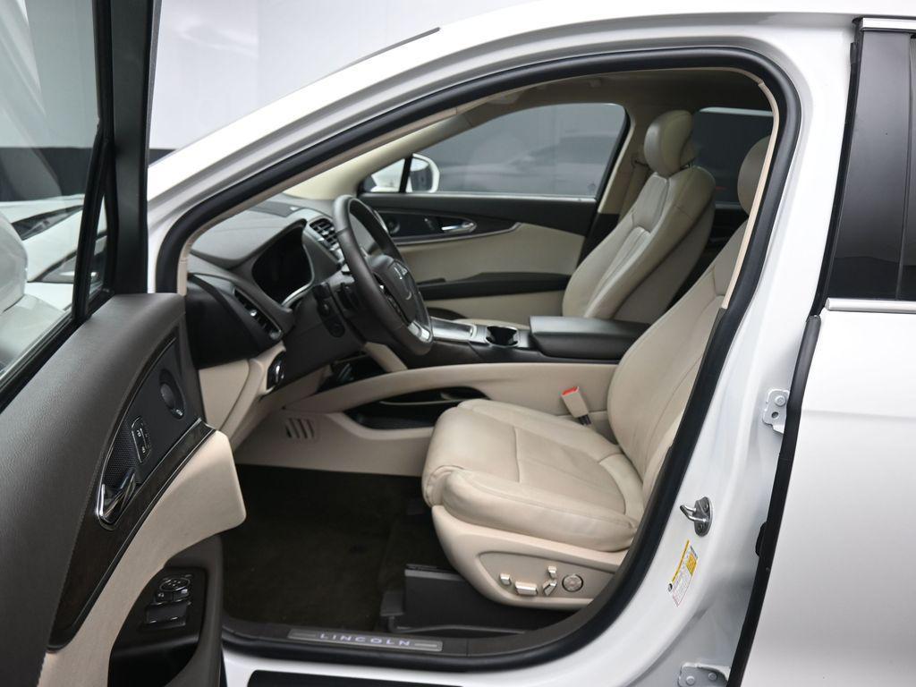 used 2020 Lincoln Nautilus car, priced at $26,999