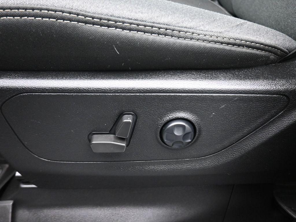 used 2021 Ram 1500 car, priced at $28,998