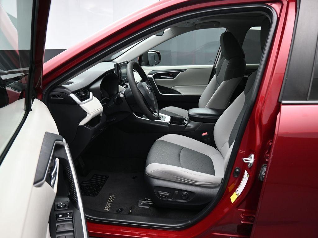 used 2021 Toyota RAV4 car, priced at $23,988