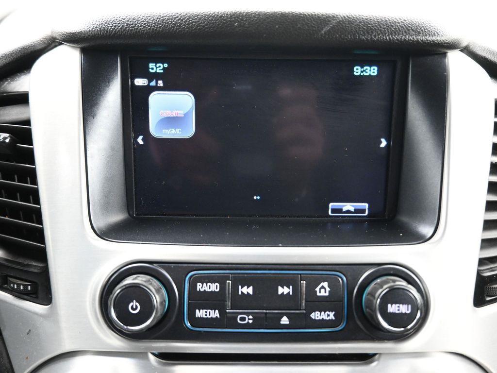 used 2020 GMC Yukon car, priced at $22,988